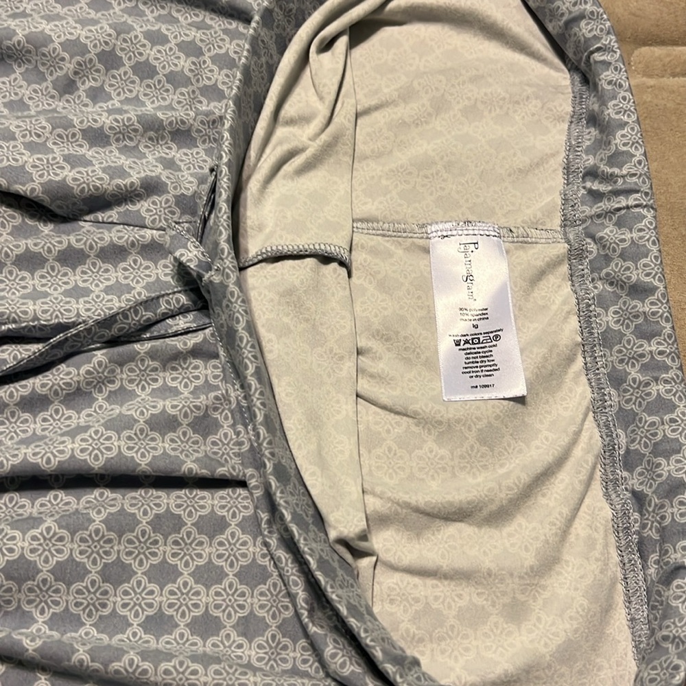 Pajama gram size L. New/no wear pajamas (Naturally Nude collection) - Picture 4 of 8
